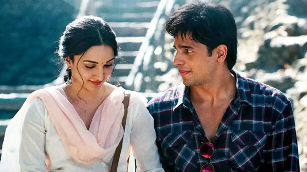 কেউ গোপনে ভালোবাসছে