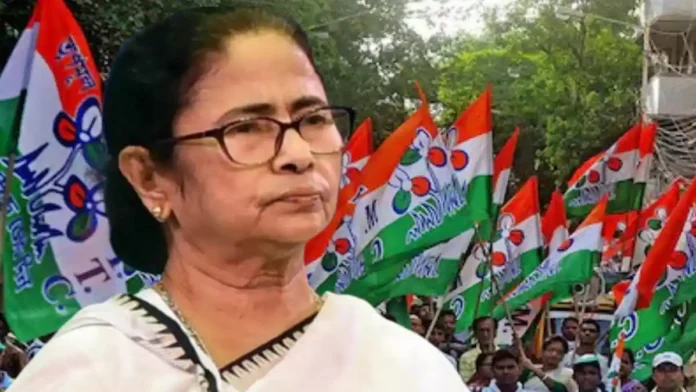 হাওড়ায় সভা থেকে বিজেপিকে আক্রমণ মমতার