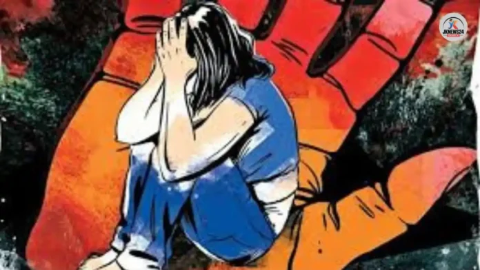 জঙ্গলে টেনে নিয়ে গণধর্ষণ